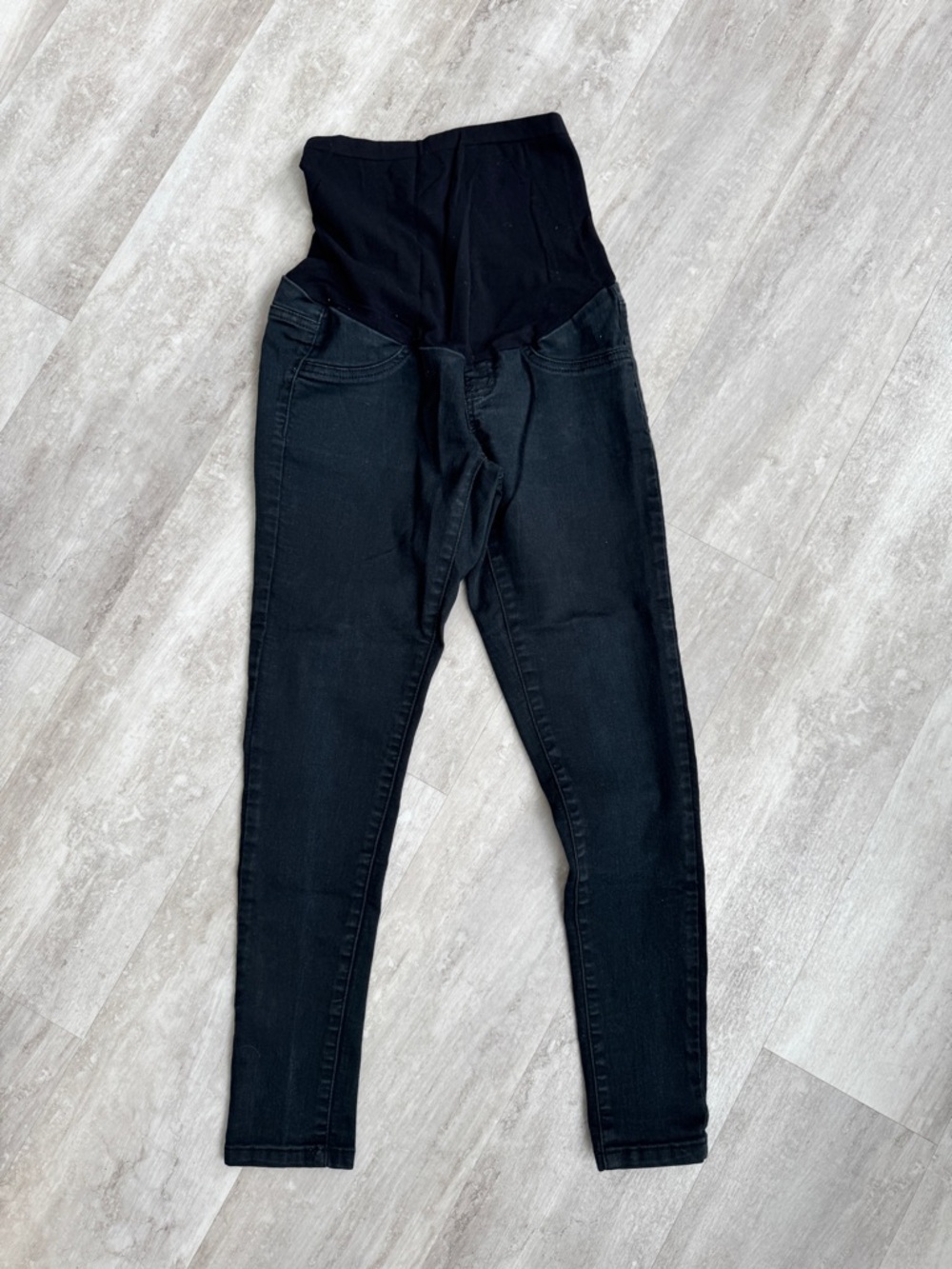 Motherhood Maternity petite black skinny jeans